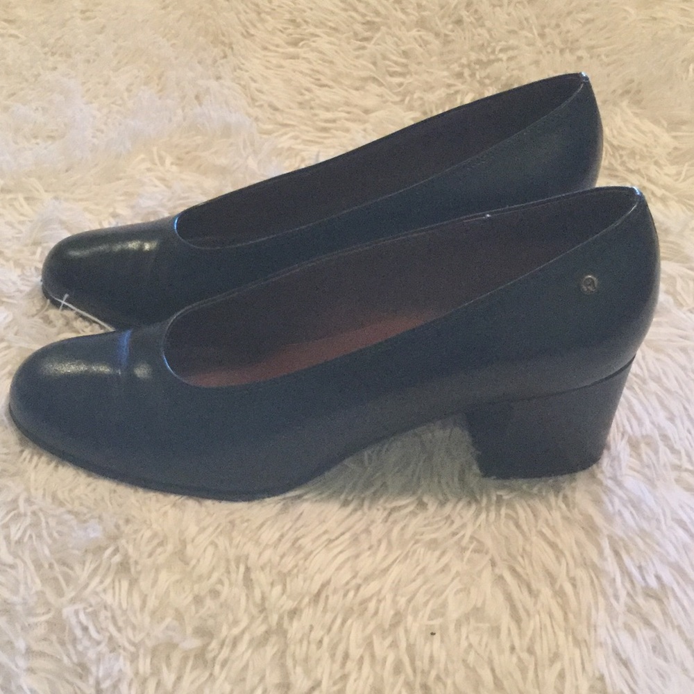 Etienne Aigner, Navy Blue, PALOMA Pumps
