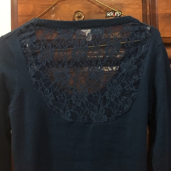 Dress - Picture 5 of 6