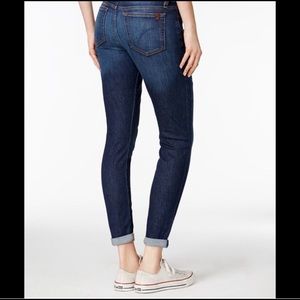 Joe’s Jeans Kaylin dark wash