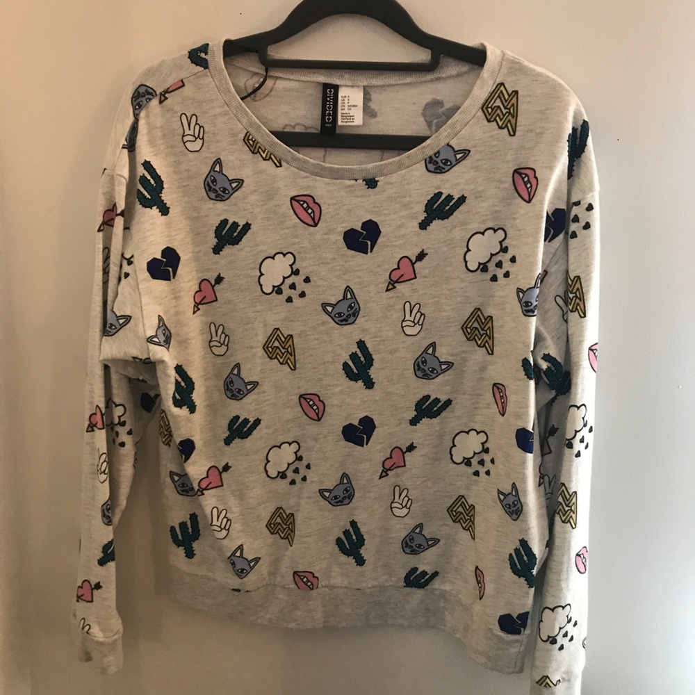 Graphic sweater