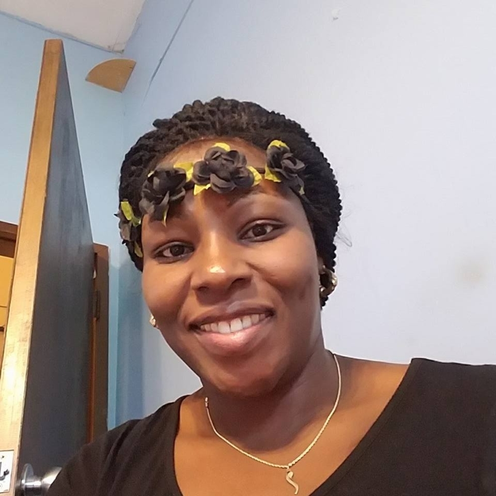 Meet your Posher, Esther