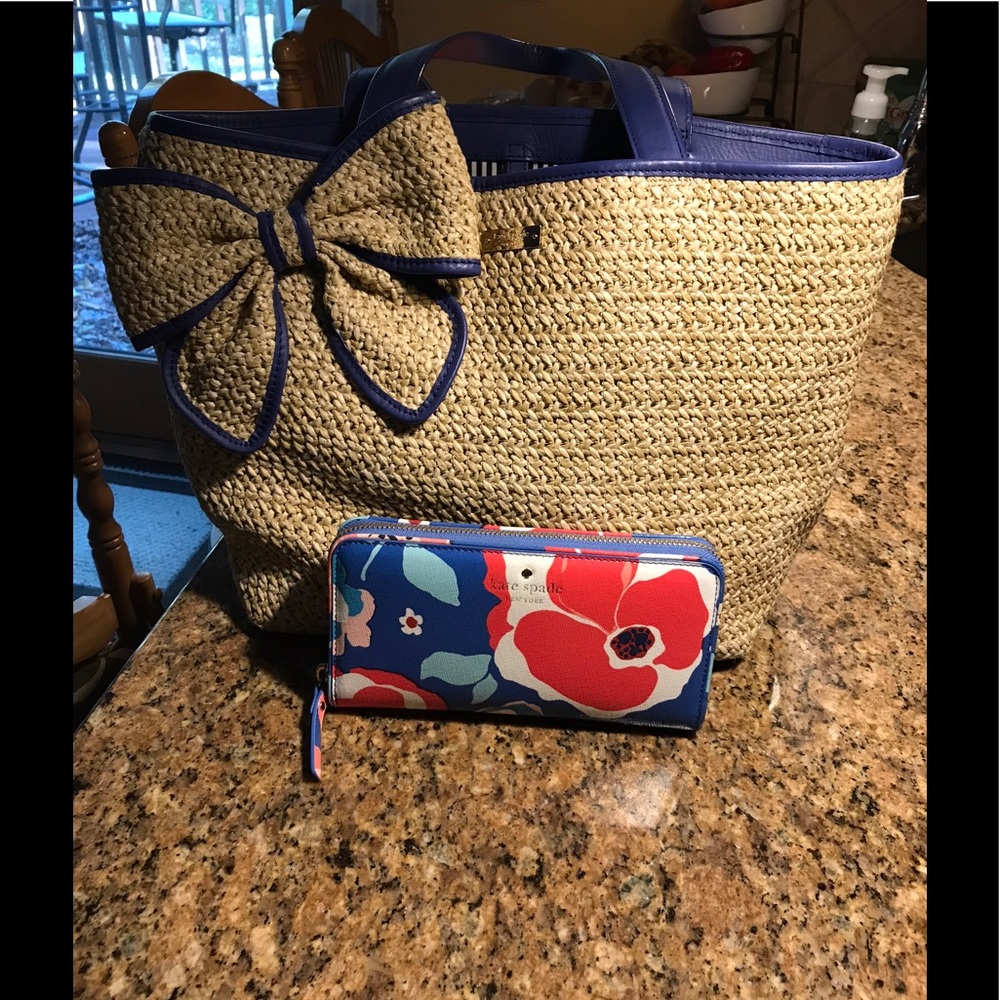 Kate Spade bag with matching wallet