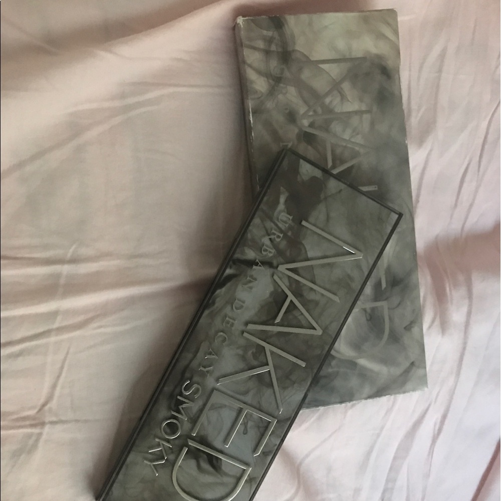 urban decay smoky eye shadow