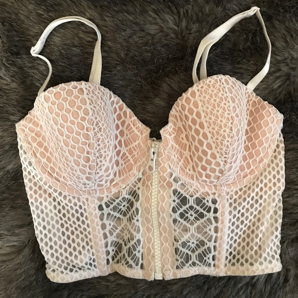 Victoria’s Secret bralette 32D NWT