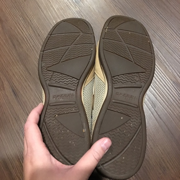 Sperry’s - Picture 4 of 5