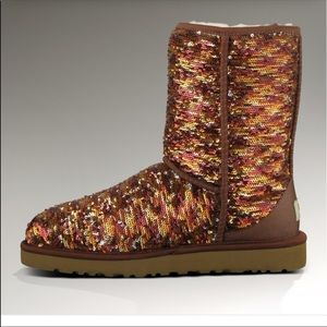 Classic Sparkles UGGs Size 9!!🎉🎉