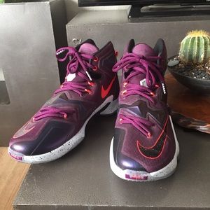 Nike LeBron 13 “Written in the stars”