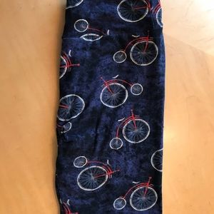Lularoe leggings!