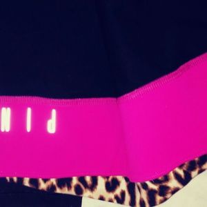 VS Pink Reversible Leggings