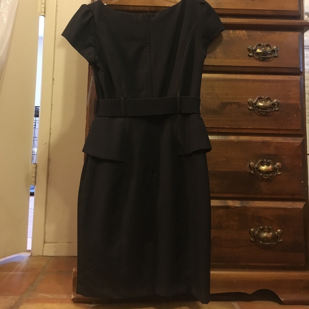 Dress - Picture 4 of 5