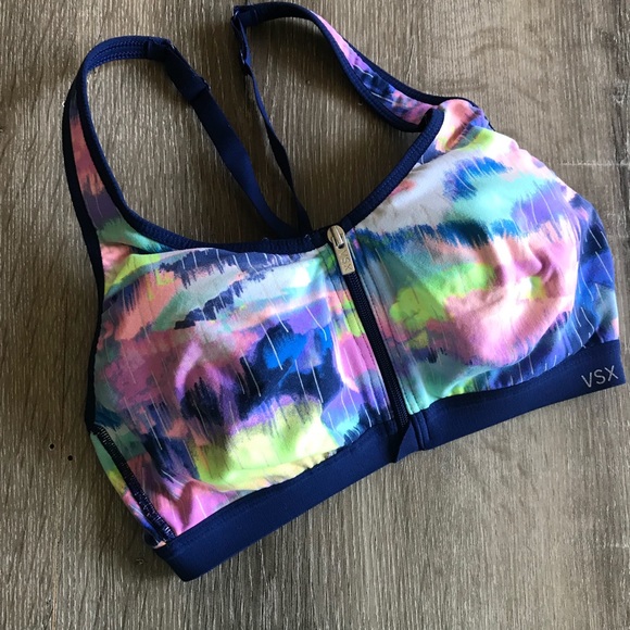 Victoria's Secret Other - VSX • sports bra