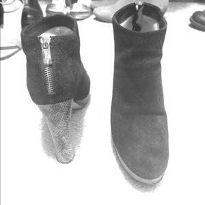 michael kors heeled booties