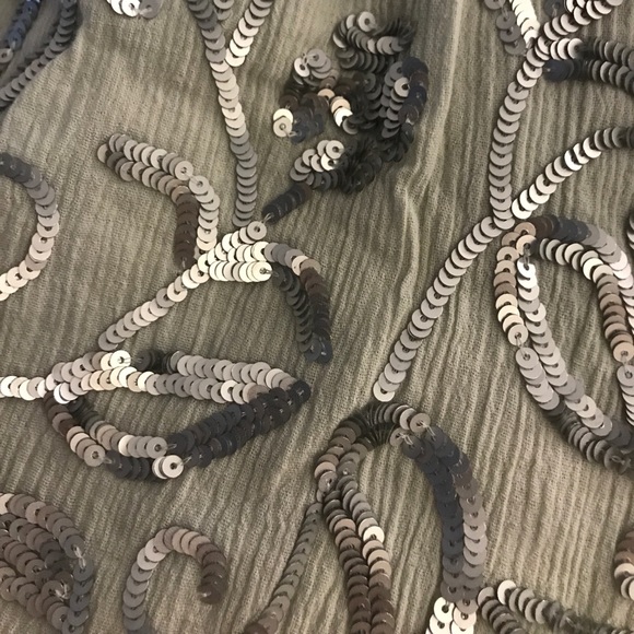 New urban Outfitters embellished soft shorts - Picture 3 of 4