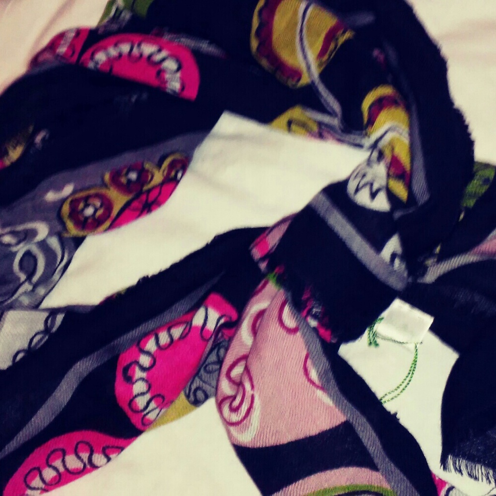 Vera Bradley Soft Wool Scarf