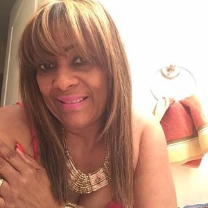 Meet your Posher, Candida