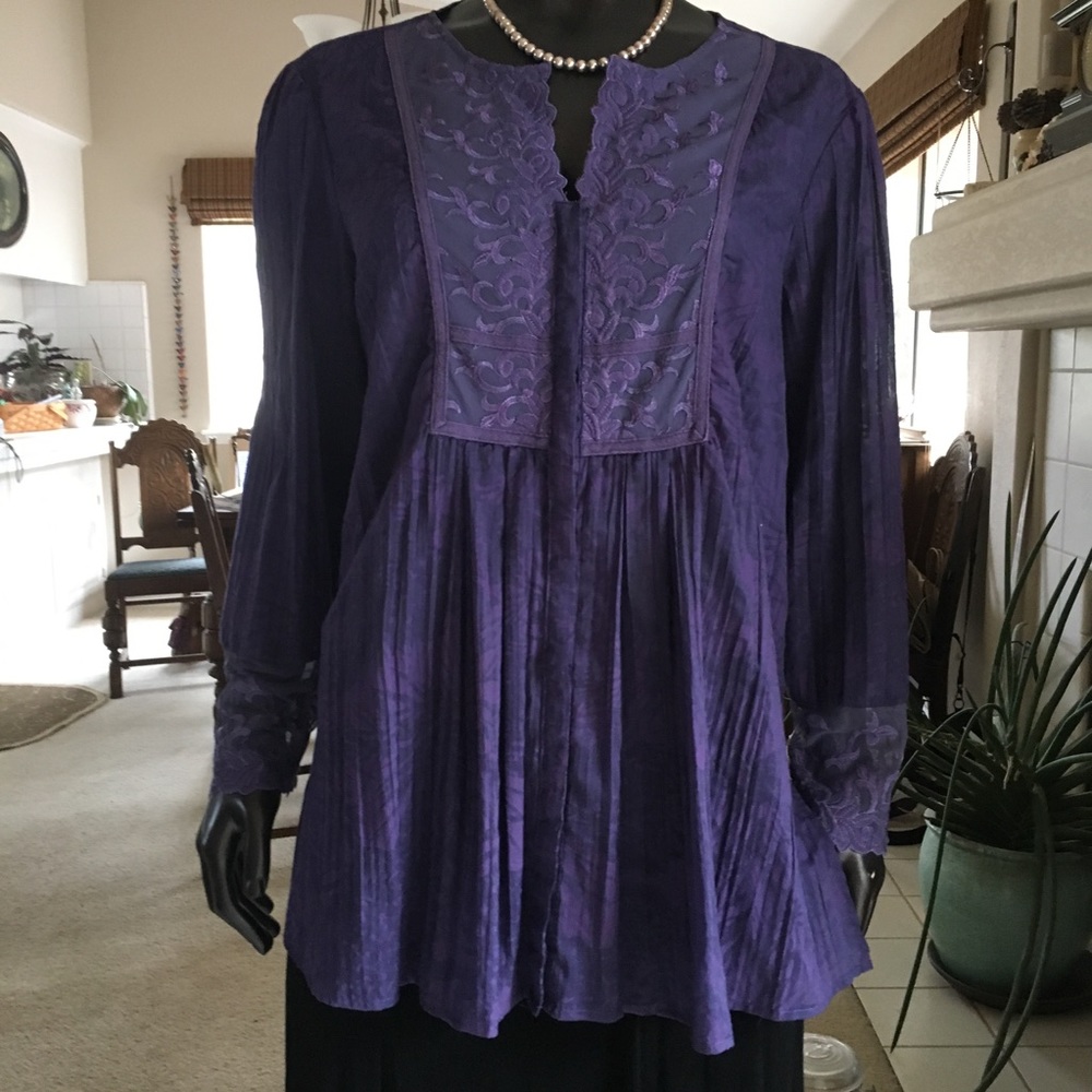 Coldwater Creek tunic