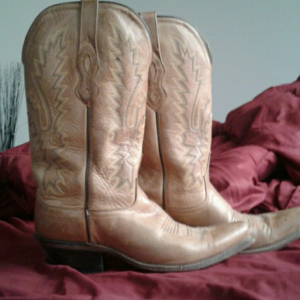 Cowgirl boots old west