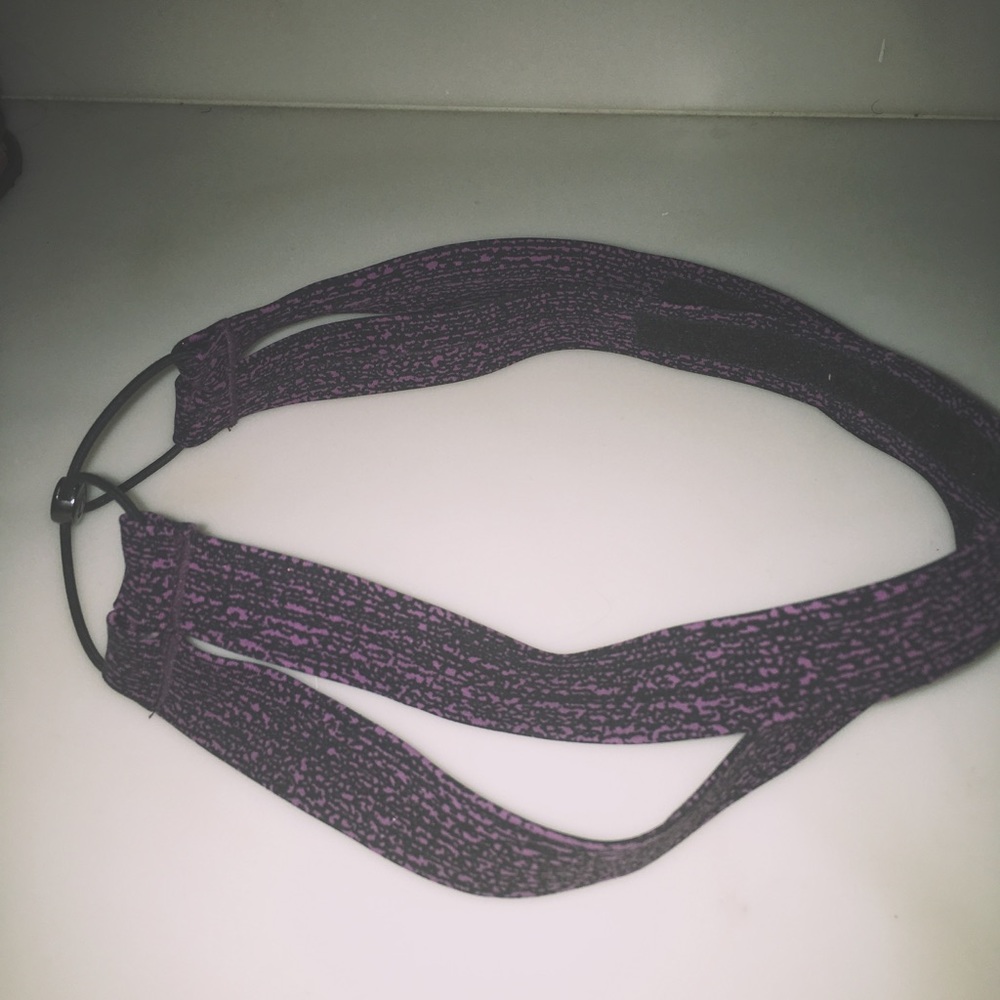 Lululemon Flyaway Tamer Purple Marble Headband