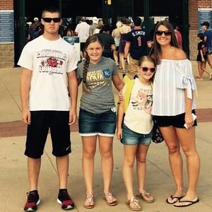 Meet your Posher, Tracy