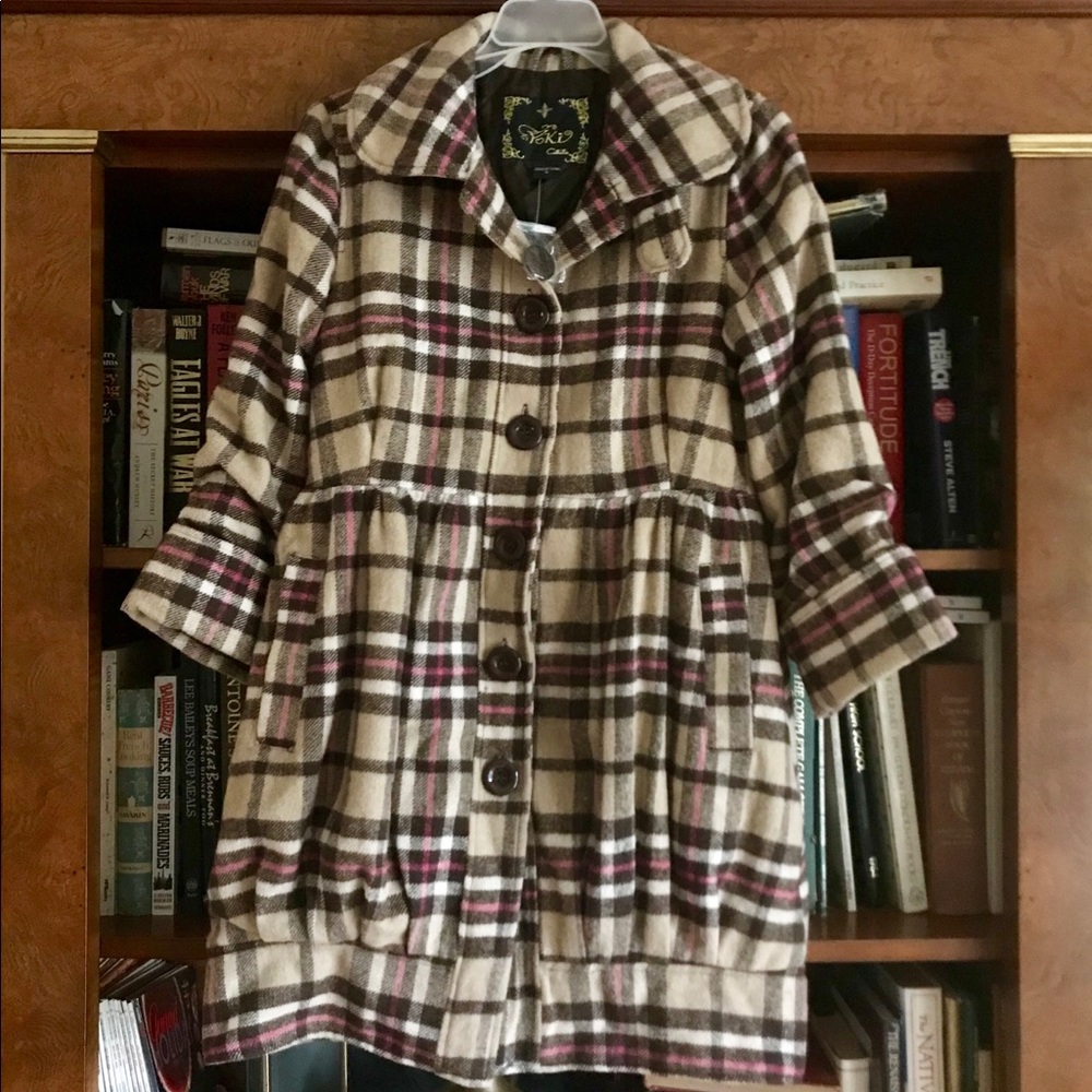 YOKI COLLECTION ? VINTAGE NWOT PLAID COAT.