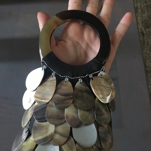 Shell bag - Picture 2 of 3