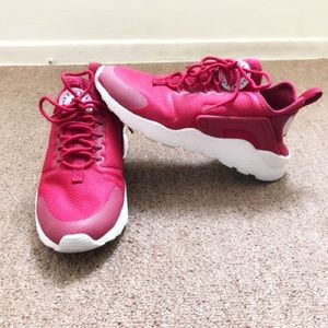 Nike Huaraches Ultra’s