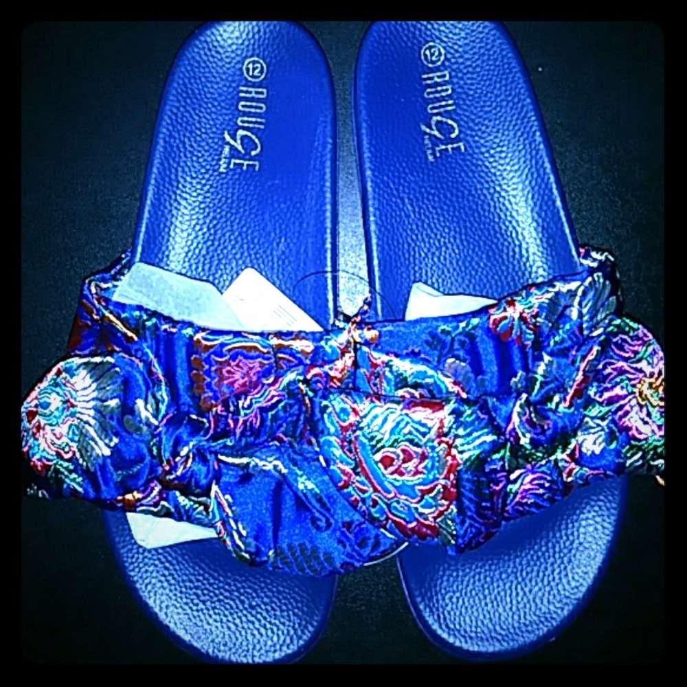 Blue bow slippers *SOLD*