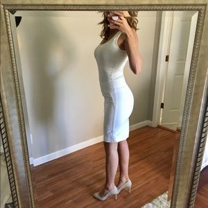 White House | Black Market Pencil Skirt