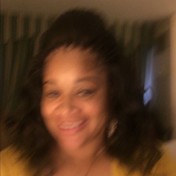 Meet your Posher, Doris - Picture 1 of 1