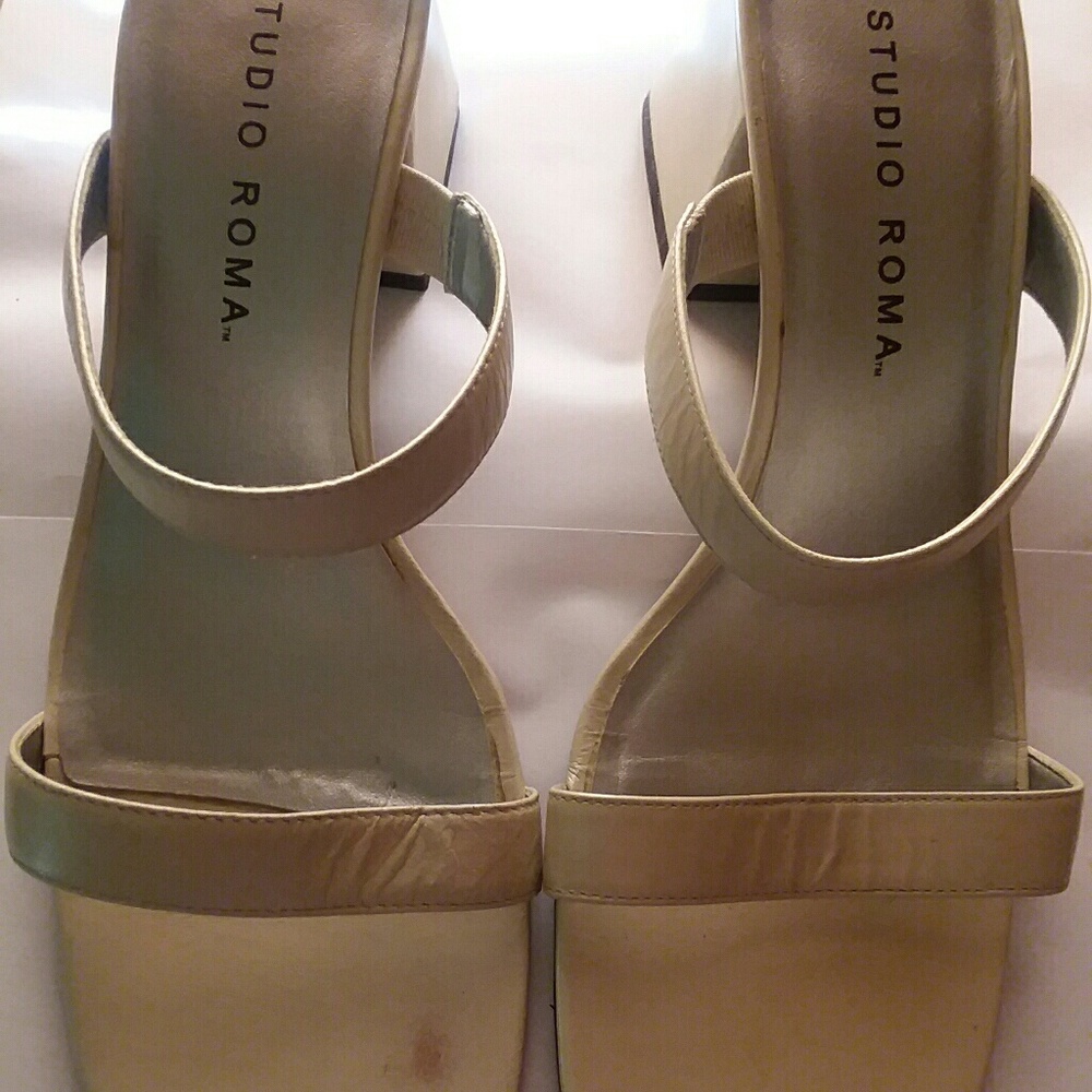 Studio Roma Shoes - image 1