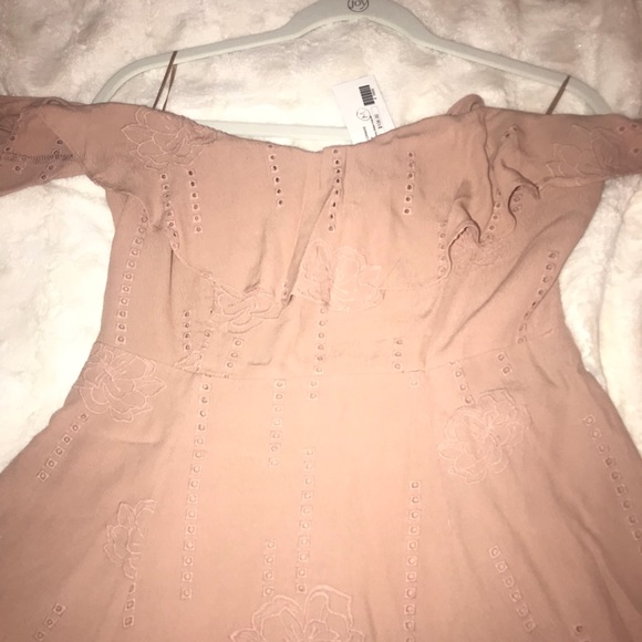 Astr Flowy Dress M - Picture 3 of 4