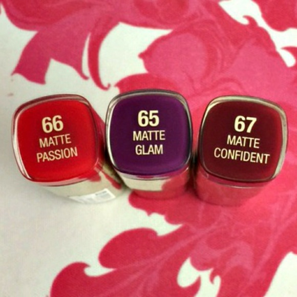 💋Milani Color Statement "Matte Passion" #66 - Picture 3 of 3