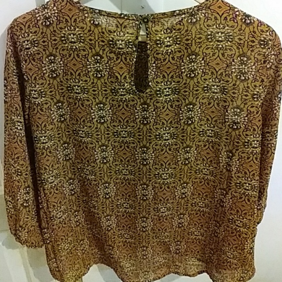 Top - Picture 4 of 4