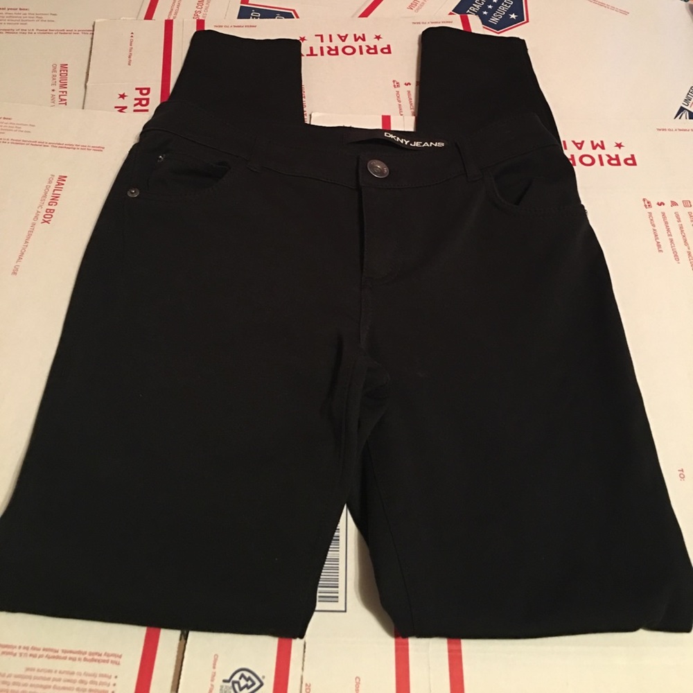 DKNY Black Jegging Jeans 👖