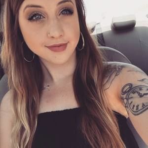 Meet your Posher, Danielle rose