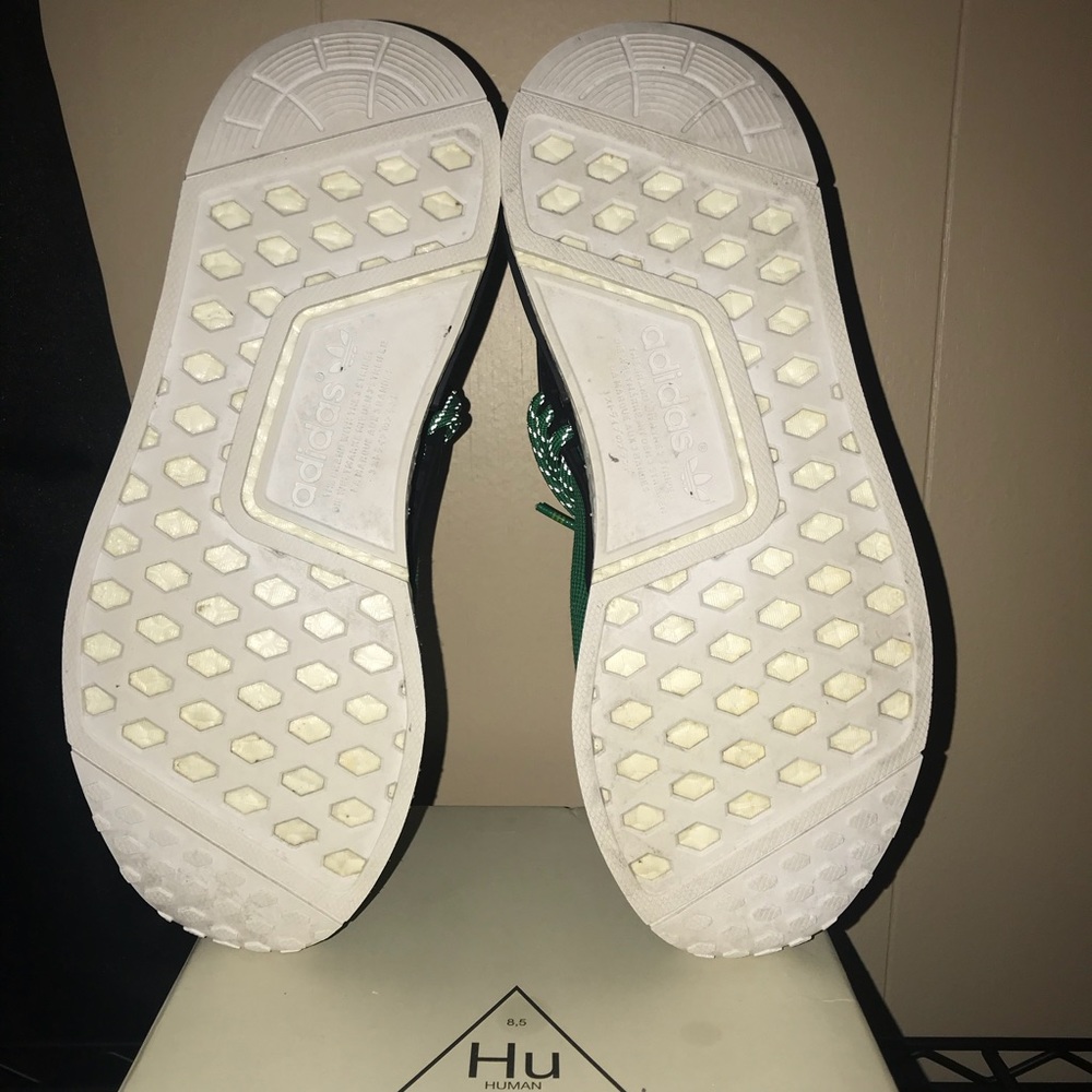 Human Race - Picture 2 of 8