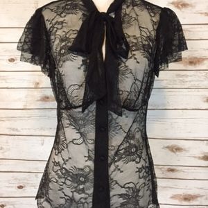 NWT Romantic  Trina Turk Lace Blouse