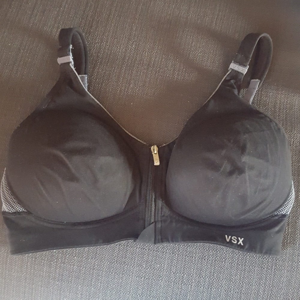 ❌SOLD❌VSX sports bra 2 for 1