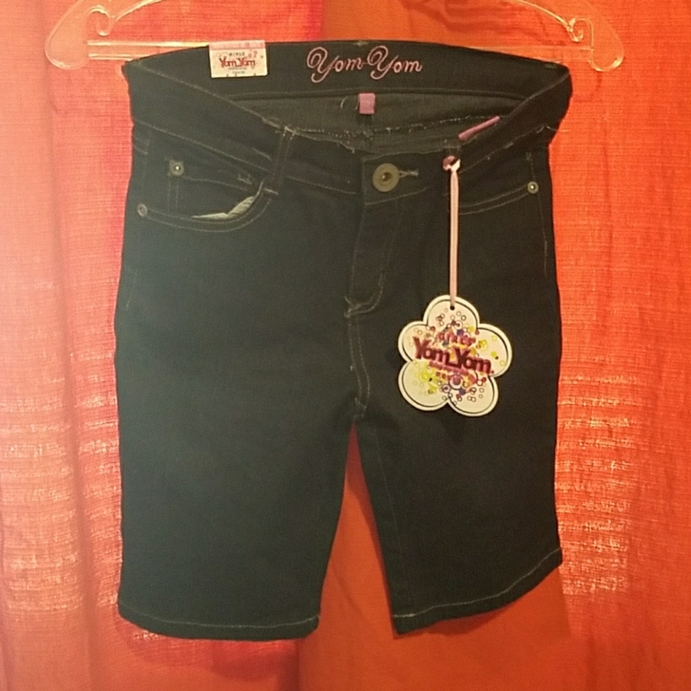 2 pairs of girls shorts