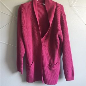 Cozy pink fall sweater w/ side slits