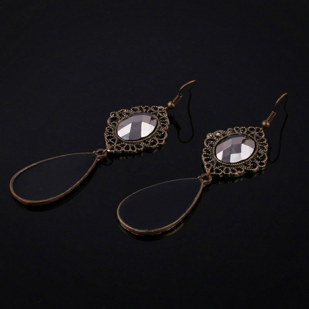 Vintage Black Crystal Drop Statement Earrings - Picture 3 of 6