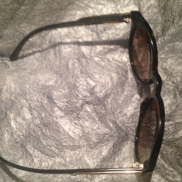 🍏STELLA MCCARTNEY-Tortoise Sunglasses - Picture 8 of 8