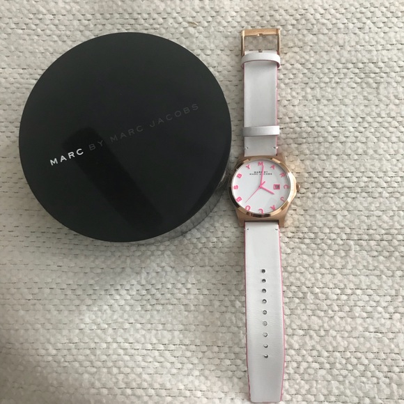 Marc by Marc Jacob’s watch main image 4