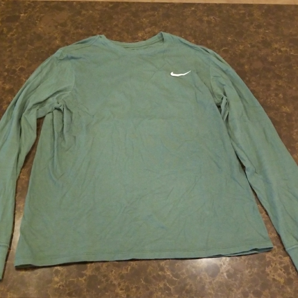 Men's Nike Long Sleeve Tee