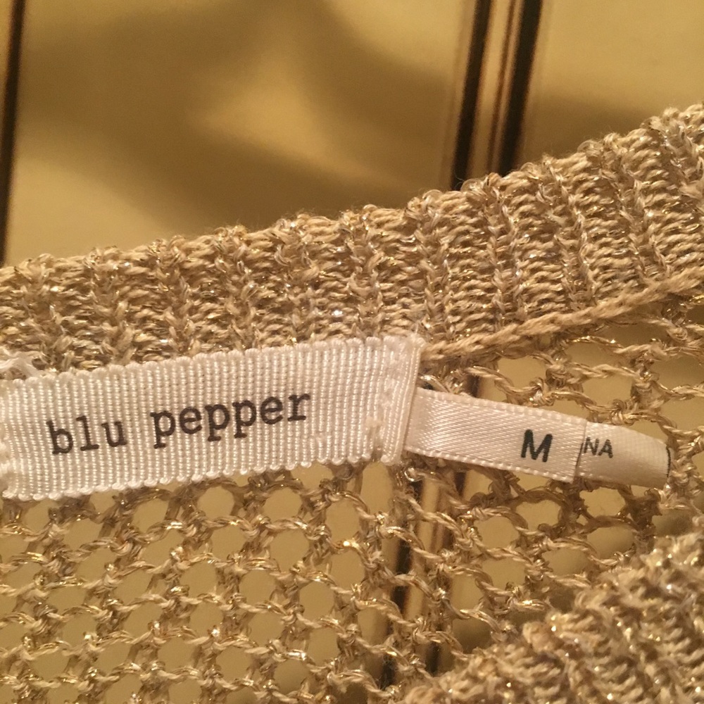 Top - Picture 3 of 3