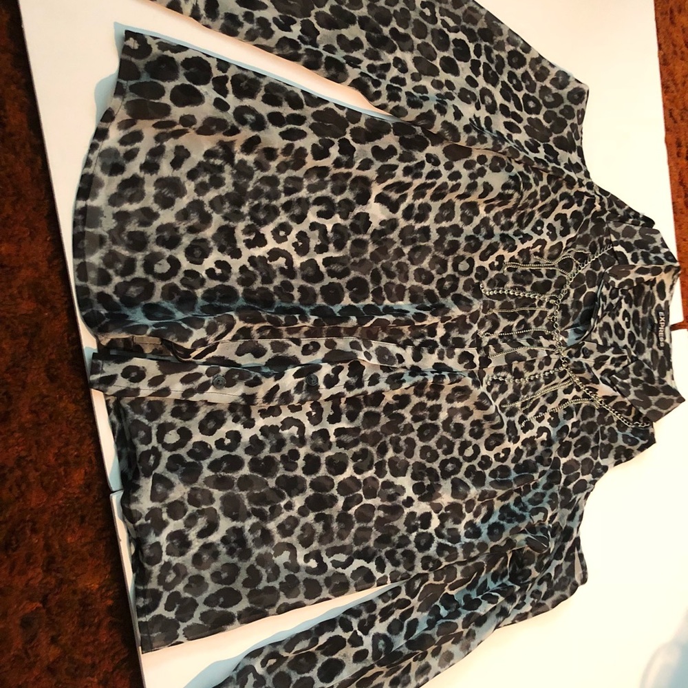 EXPRESS ANIMAL PRINT BLOUSE