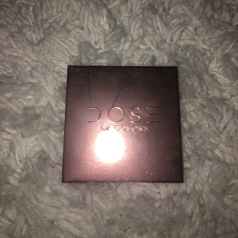 DesixKaty eyeshadow palette