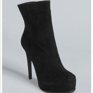 Pour la Victoire Black Suede Ankle Boots