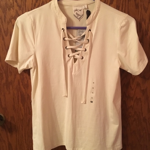 WHITE CROW LACE UP TEE! - Picture 2 of 4