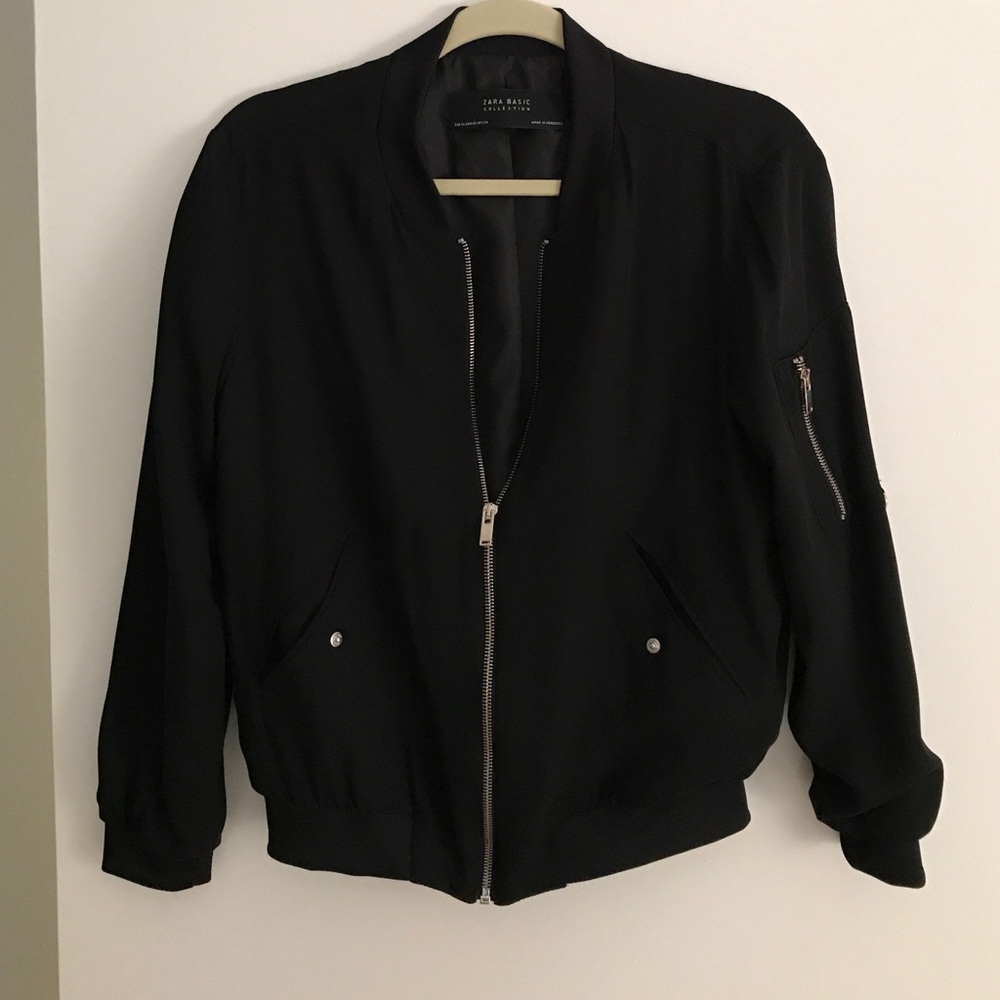 Zara zip up bomber jacket (never worn)
